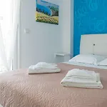 Poseidon Apartment