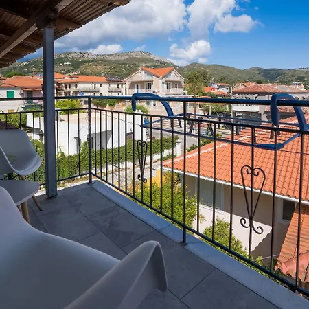 Poseidon Appartement *